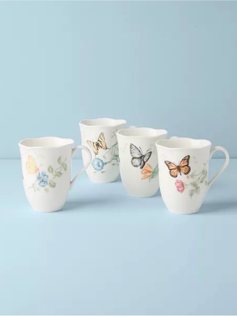 Lenox Butterfly Meadow mugs set of 4 from Macys Like New!